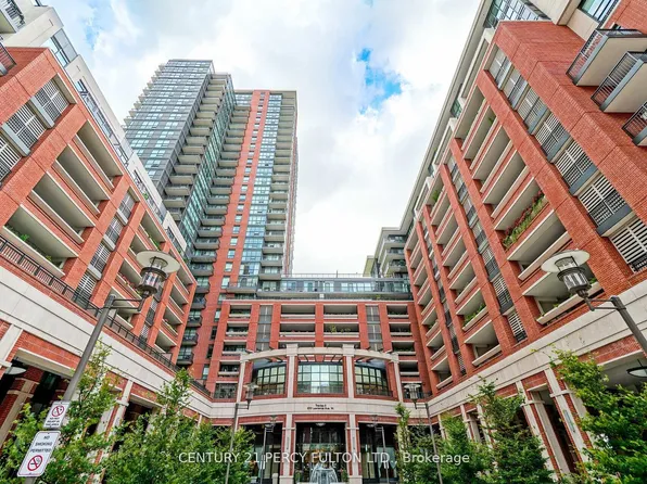 830 Lawrence Ave W, Toronto, ON