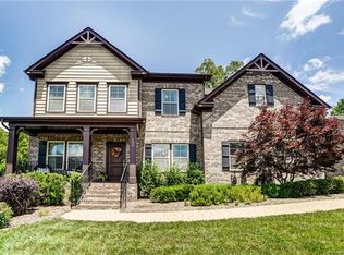 692 Old Cove Rd, Fort Mill, SC 29708