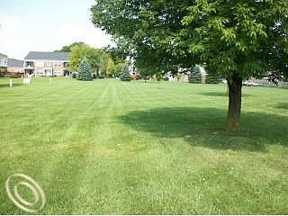 3rd image of 4735 Leisure Ln