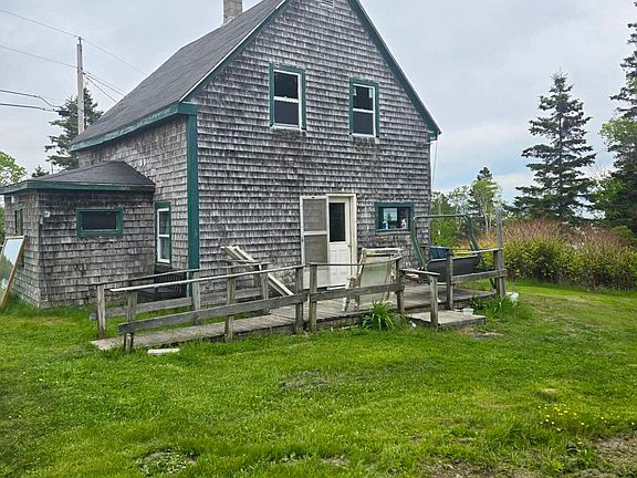 2nd image of 14 Overlook Lane
