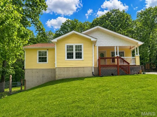 9314 Flicker Ln, Hillsboro, MO 63050