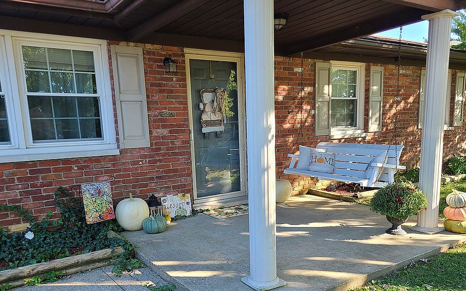 1st image of 4837 Sturbridge Pl