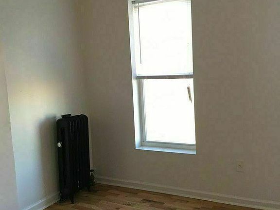 3rd image of 1900 Bergen St APT 3F