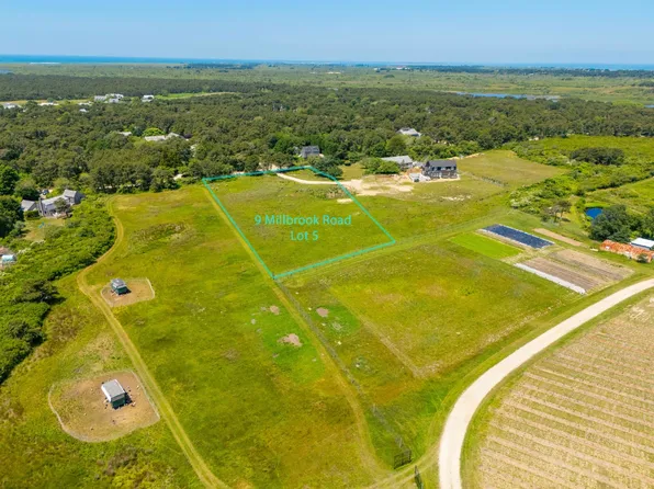 9 Millbrook Rd, Nantucket, MA 02554