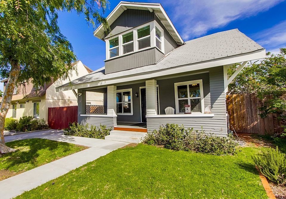 1st image of 3136 Collier Ave
