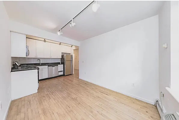 Rented by The Downtown LLC | media 31