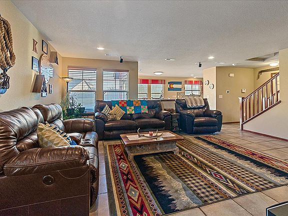 2nd image of 835 Sagebrush Dr