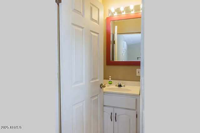 1 bed, 1.0 bath, 250 sqft, $800 — Photo 4