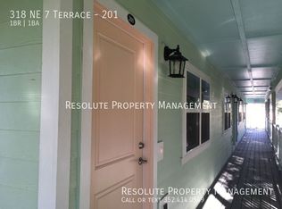 318 NE 7th Ter #201, Ocala, FL 34470