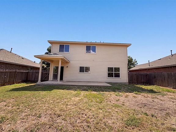 5th image of 710 Encanto Dr