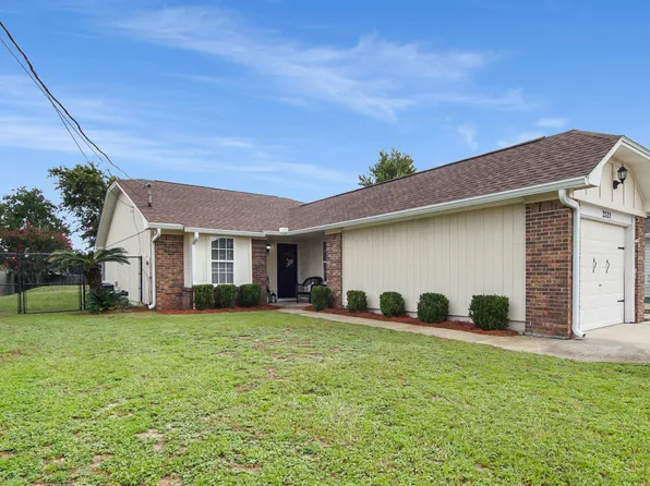 2531 E 37th St, Panama City, FL 32405