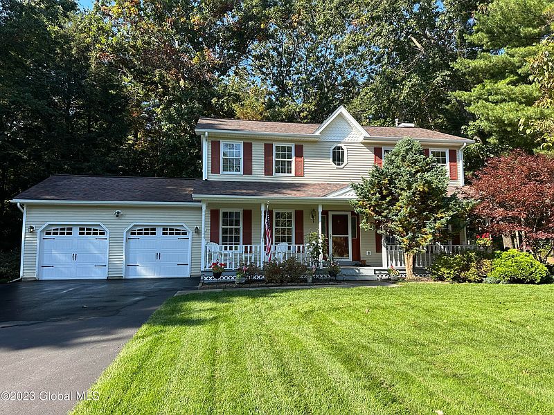 2nd image of 11 Wayne Court