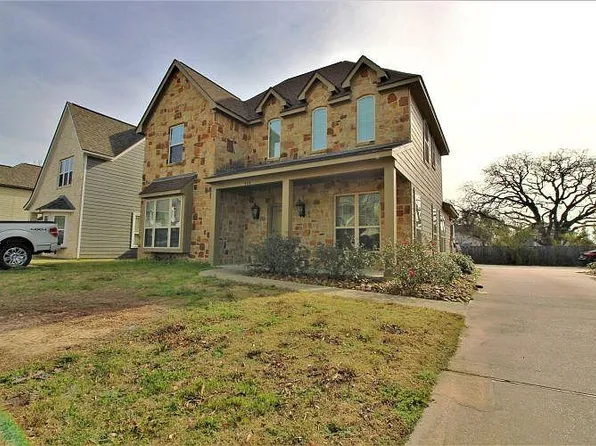 104 Richards St, College Station, TX 77840