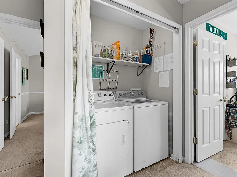 177 Old Pond Cir — Photo 17