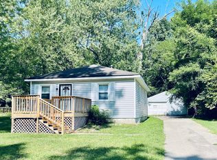 6614 Putman Ave, Louisville, KY 40216