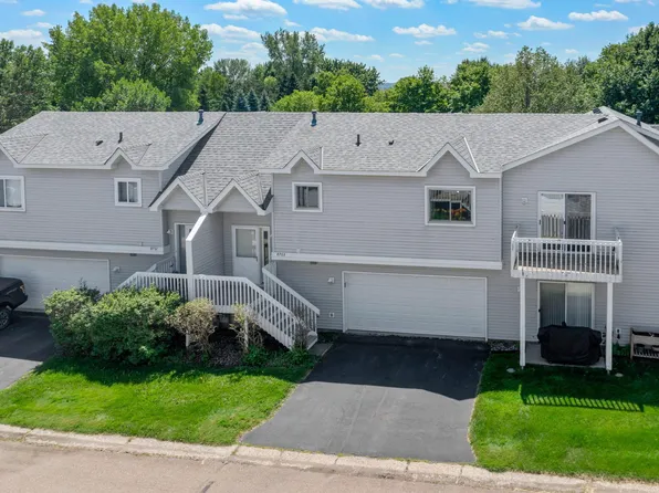 8703 Glasgow Ln, Saint Bonifacius, MN 55375