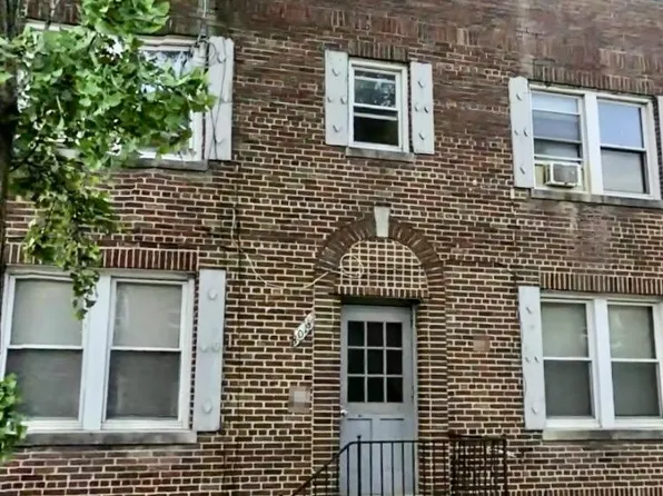 1018 16th St NE, Washington, DC 20002