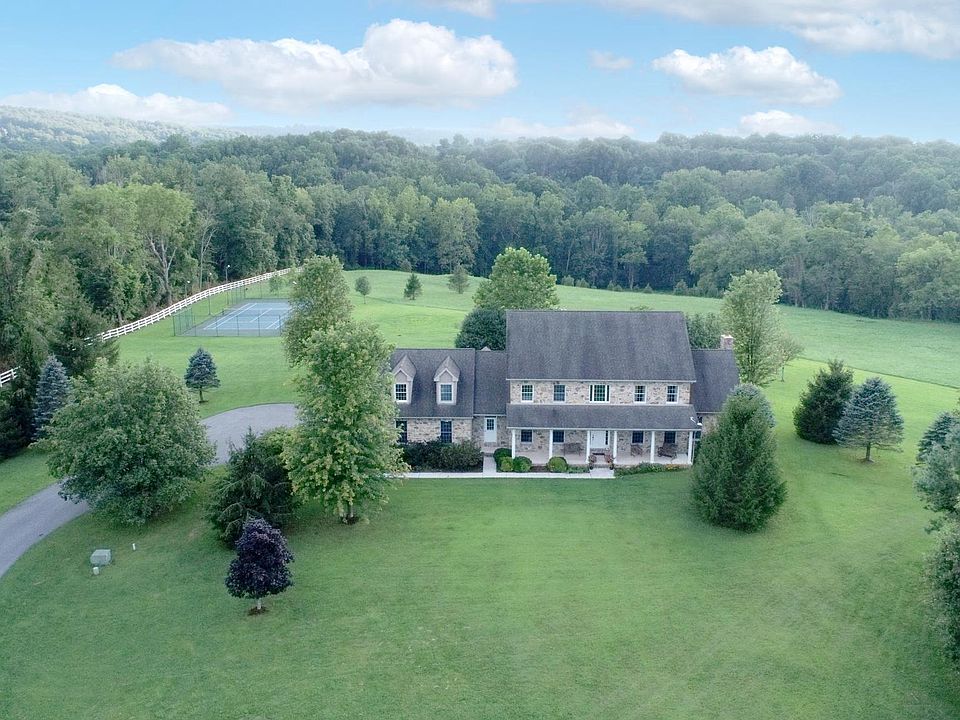 513 Brenneman Dr, Lewisberry, PA 17339 Zillow