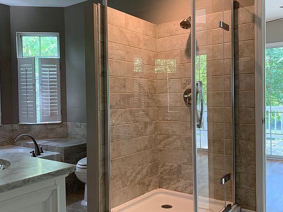 Master bath 