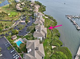 370 NE Edgewater Dr APT 104, Stuart, FL 34996