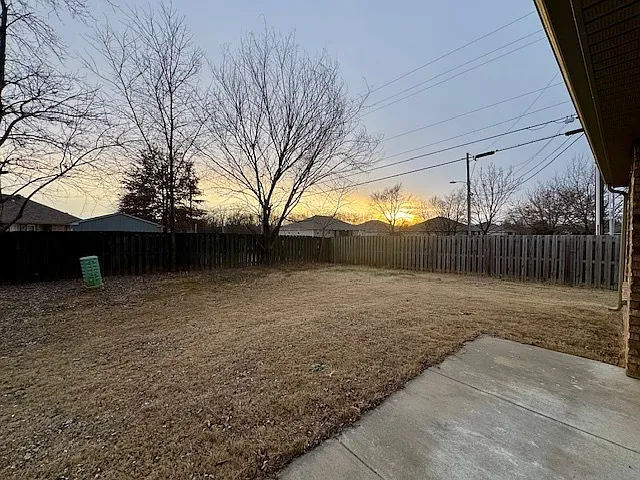 100 Sullivans Way — Photo 6