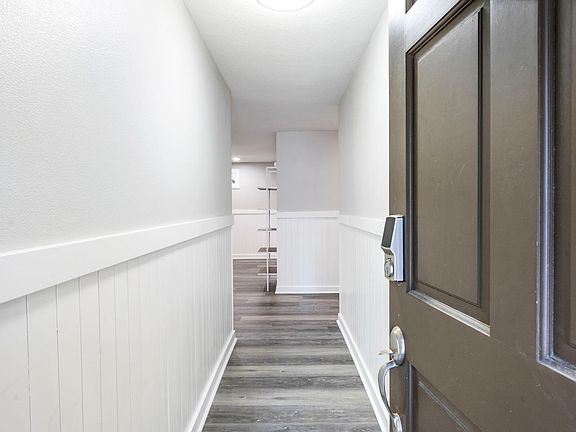 5th image of 2449 NE Kathryn St