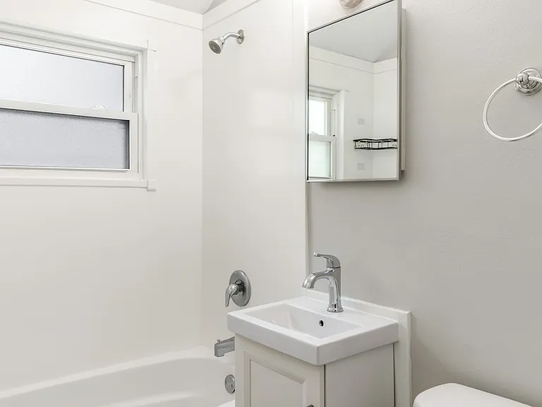 3140 S 48th St #3 — Photo 5