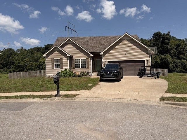 1st image of 1312 Morstead Dr