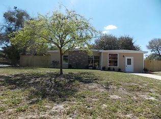 406 W Woodward Ave, Eustis, FL 32726