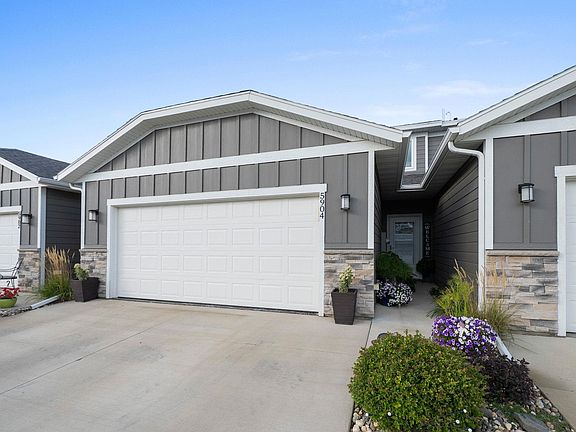 3rd image of 5904 S Whisper Creek Pl