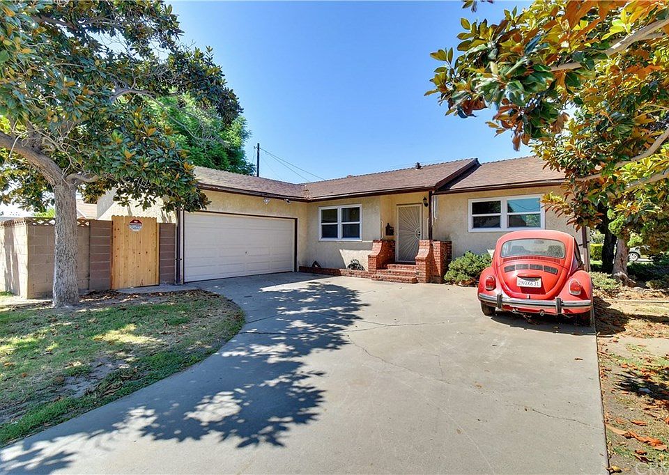 1st image of 16227 Castana Ave