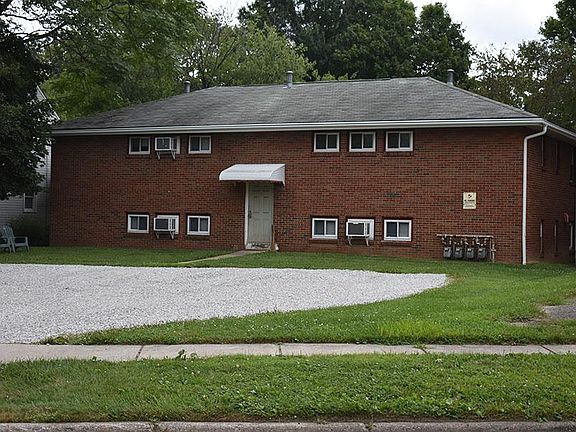 2nd image of 1510 2nd St #2