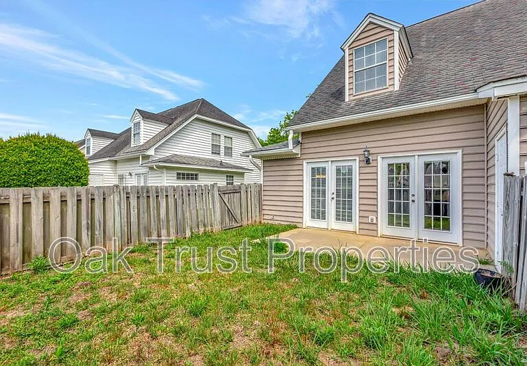 4834 Habersham Ln — Photo 30