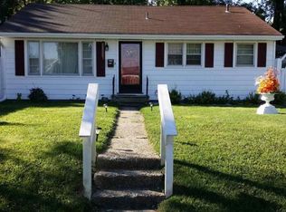 1405 W 9th St, Muncie, IN 47302