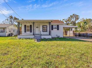 2071 W Chase St, Pensacola, FL 32502