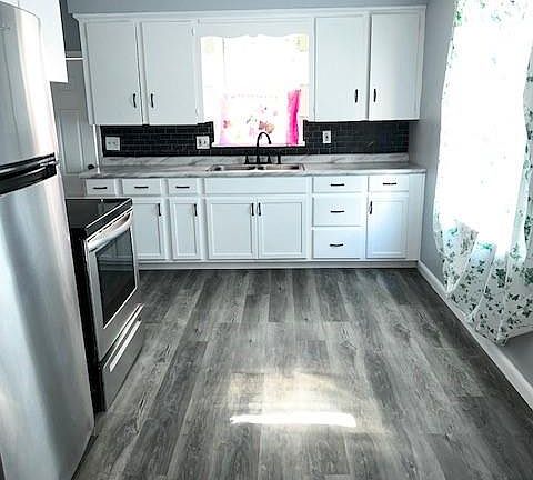 5th image of 1200 Winton Ave