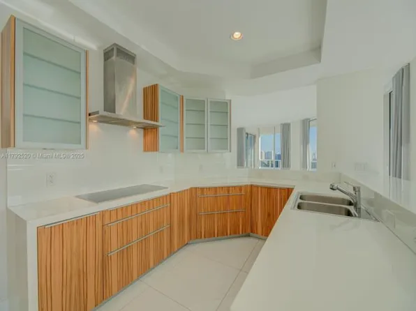 4100 Island Blvd, Aventura, FL 33160