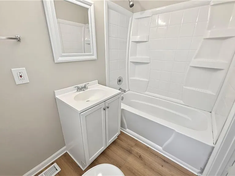 5949 James Rd — Photo 21
