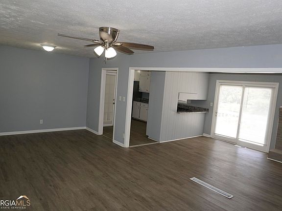 2nd image of 5601 Richlo Ct
