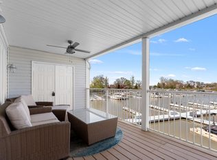 1522 NW Catawba Rd, Port Clinton, OH 43452