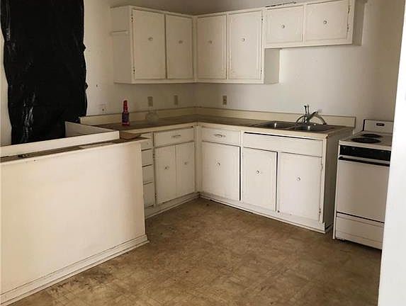 5th image of 1308 Klemp St