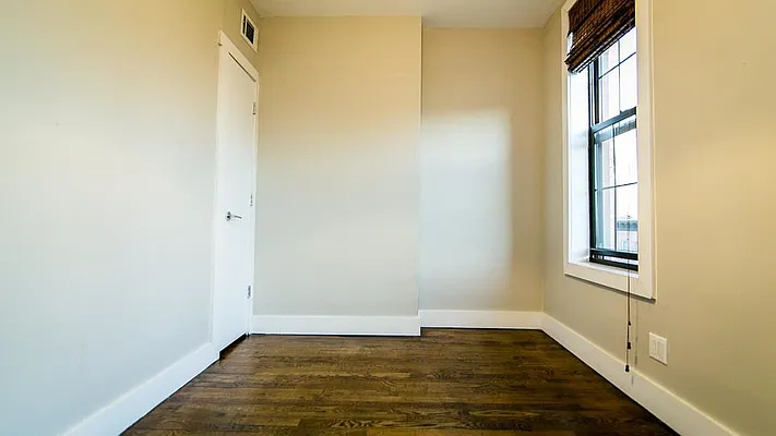 Rented by Nooklyn NYC LLC | media 9