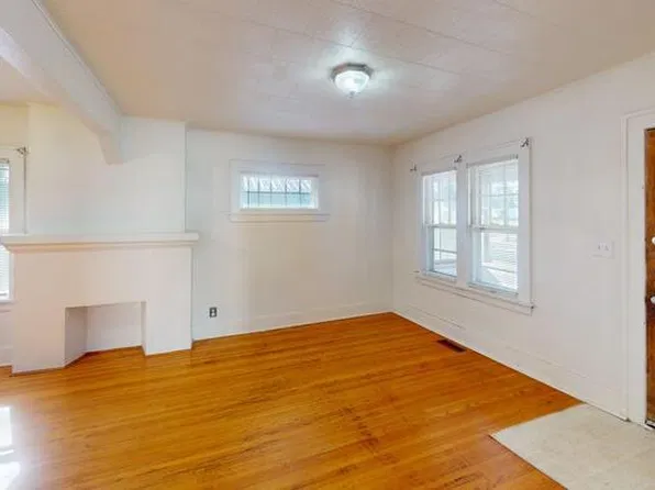 611 N 2nd St, Bismarck, ND 58501