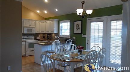 3rd image of 3717 Kennesaw Dr