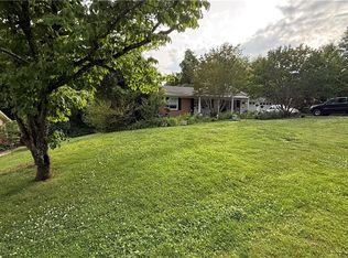 163 Florida Ave, Mount Airy, NC 27030