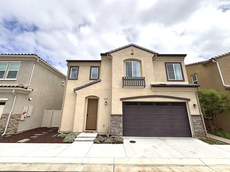 4336 Cadence Way — Photo 1