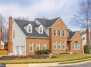 2513 Branding Iron Ct, Herndon, VA 20171