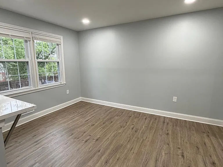 12928 Claxton Dr #6 — Photo 6