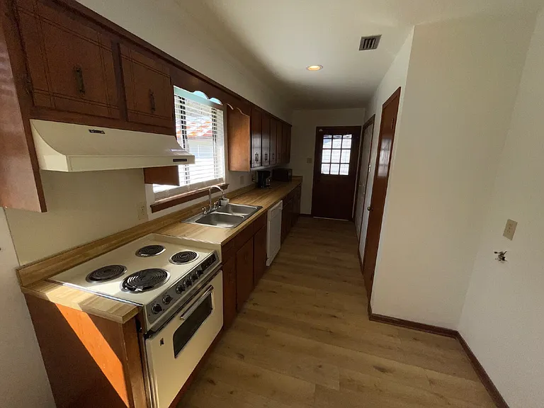 4127 Springdale Rd — Photo 5