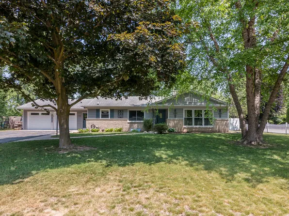 4512 Croyden Ave, Kalamazoo, MI 49006
